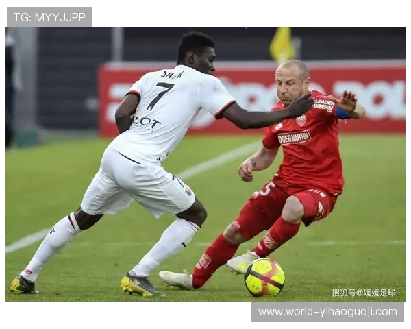 勒阿弗尔俱乐部发展历程及其在法国足球中的独特地位分析